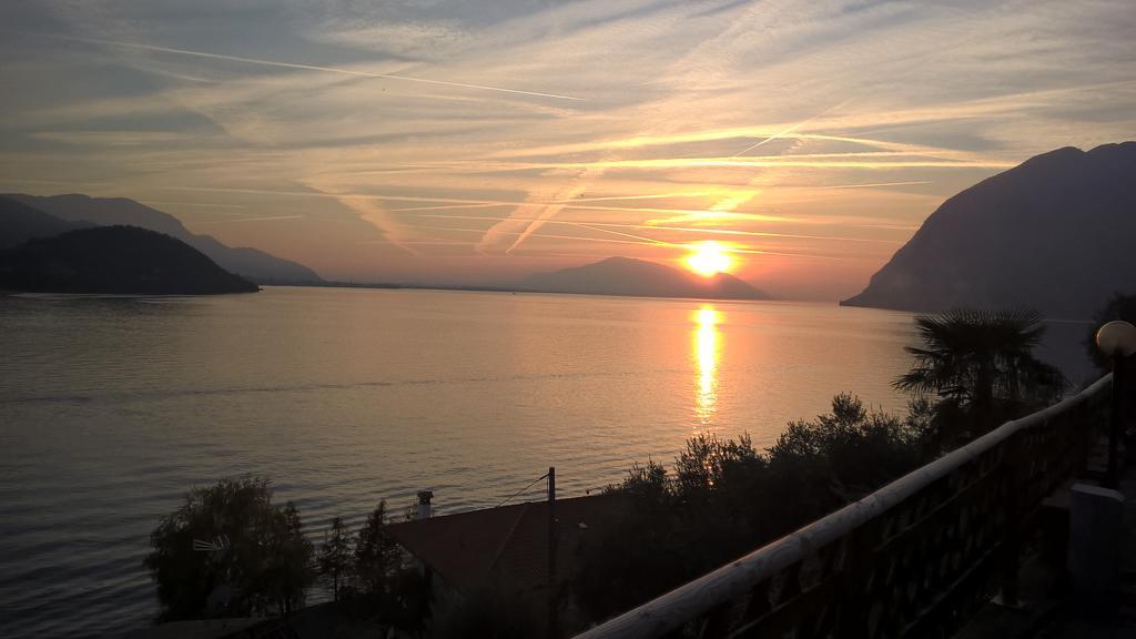 Residenza Borgo Antico Daire Monte Isola Dış mekan fotoğraf