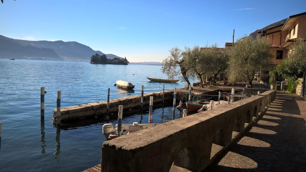 Residenza Borgo Antico Daire Monte Isola Dış mekan fotoğraf